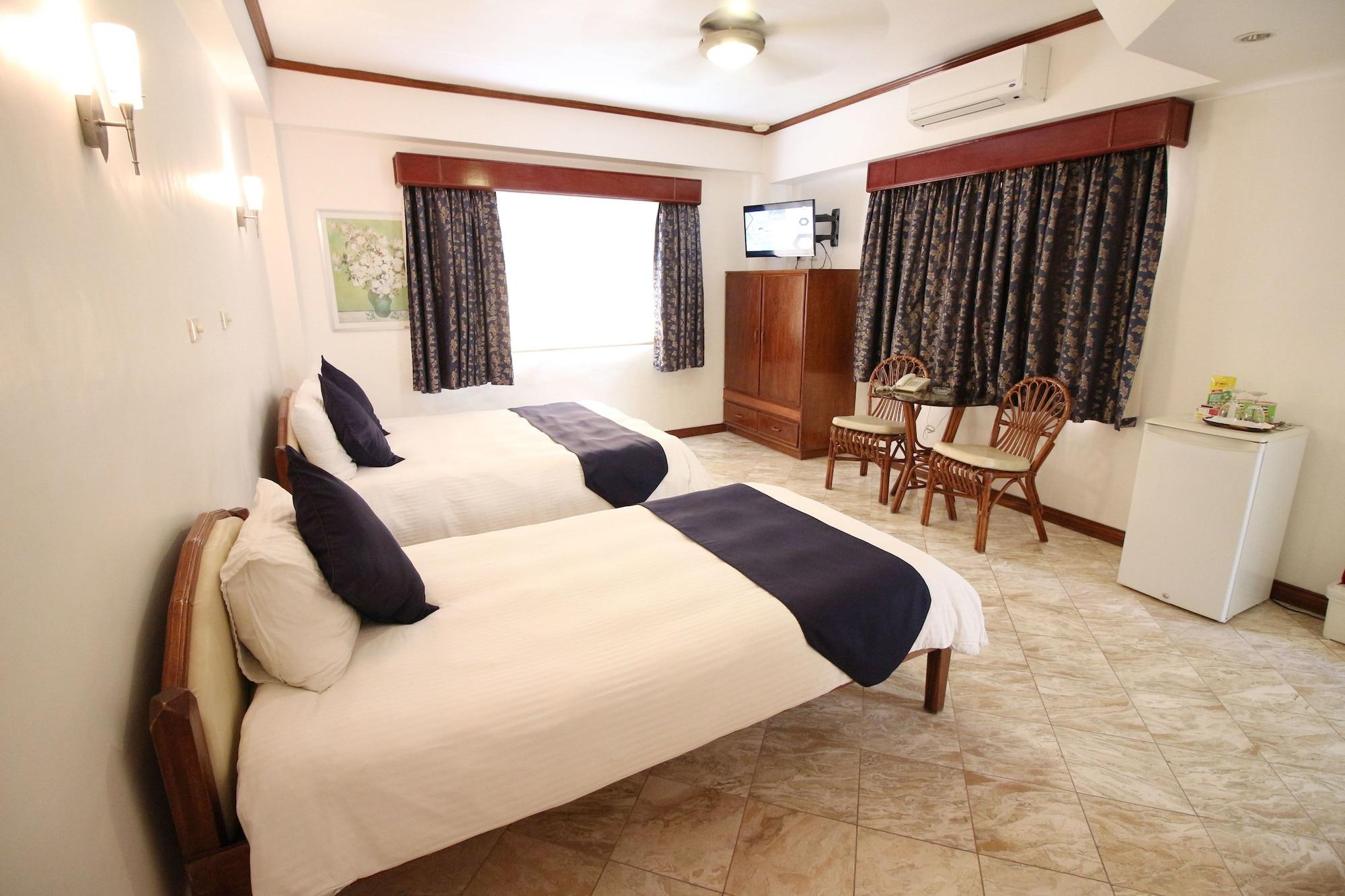 Mermaid Resort Puerto Galera Luaran gambar