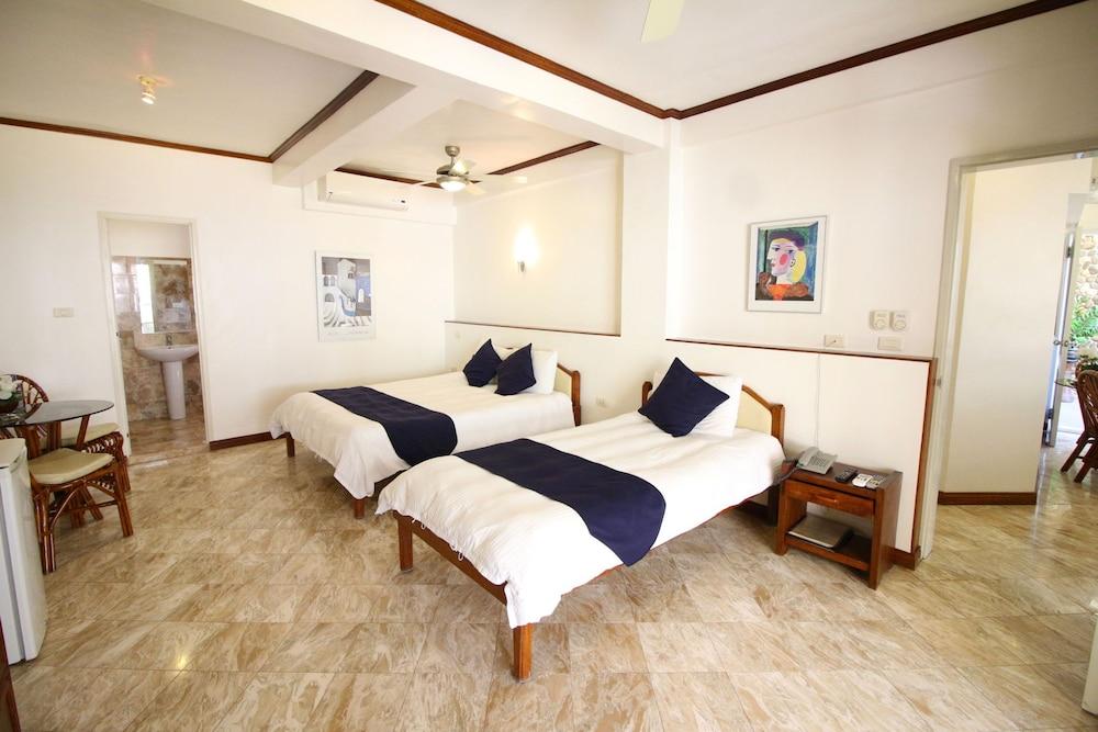 Mermaid Resort Puerto Galera Luaran gambar