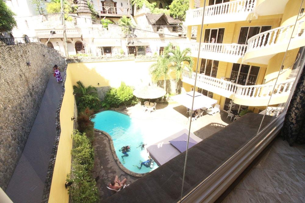 Mermaid Resort Puerto Galera Luaran gambar